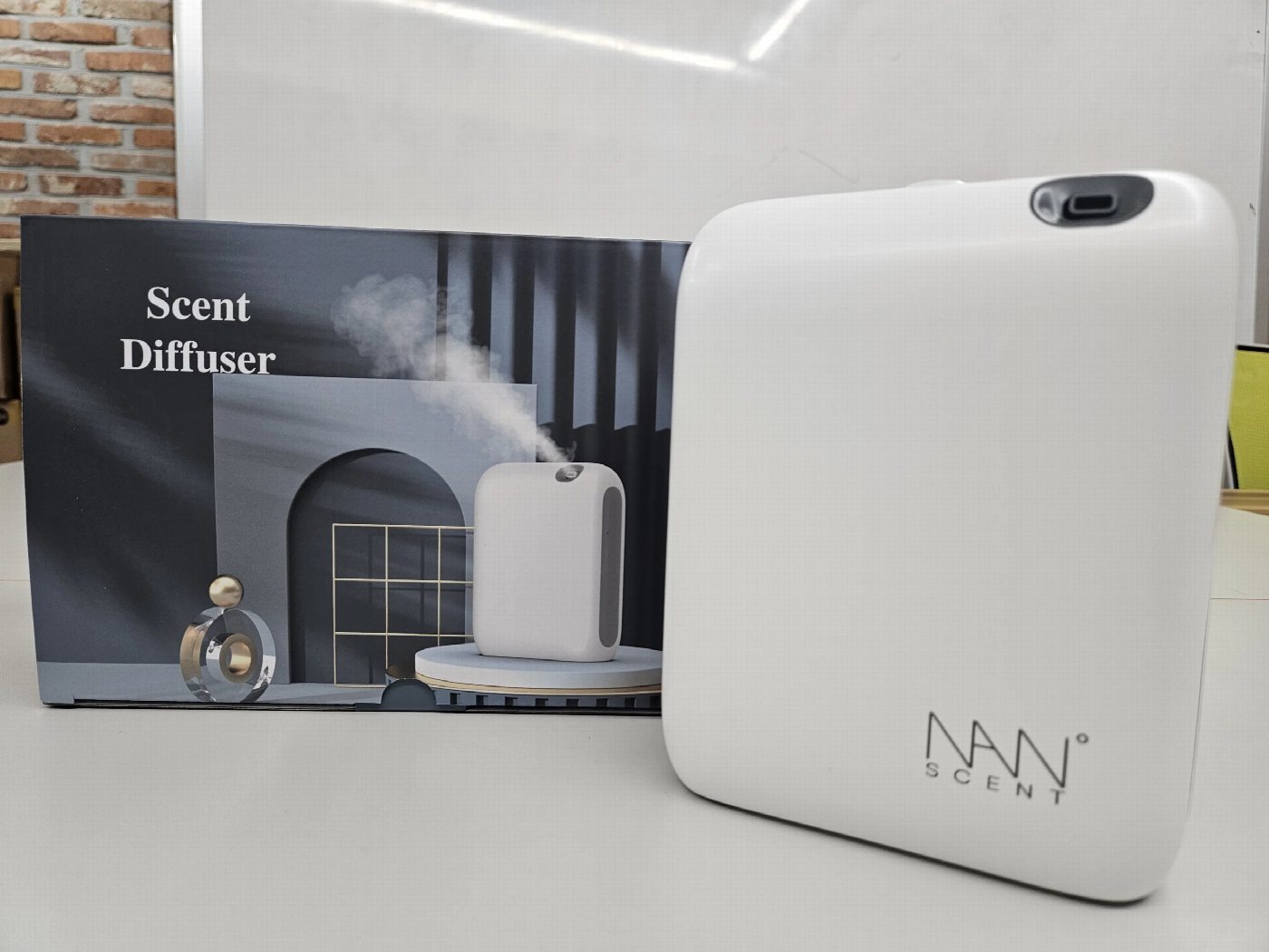 NANO-20V 기기형 발향기 전자디퓨저 배치 예시